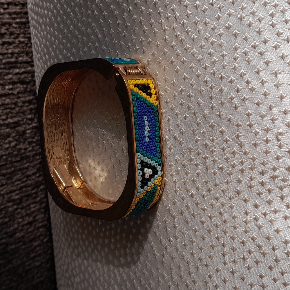 Bracelet - beaded